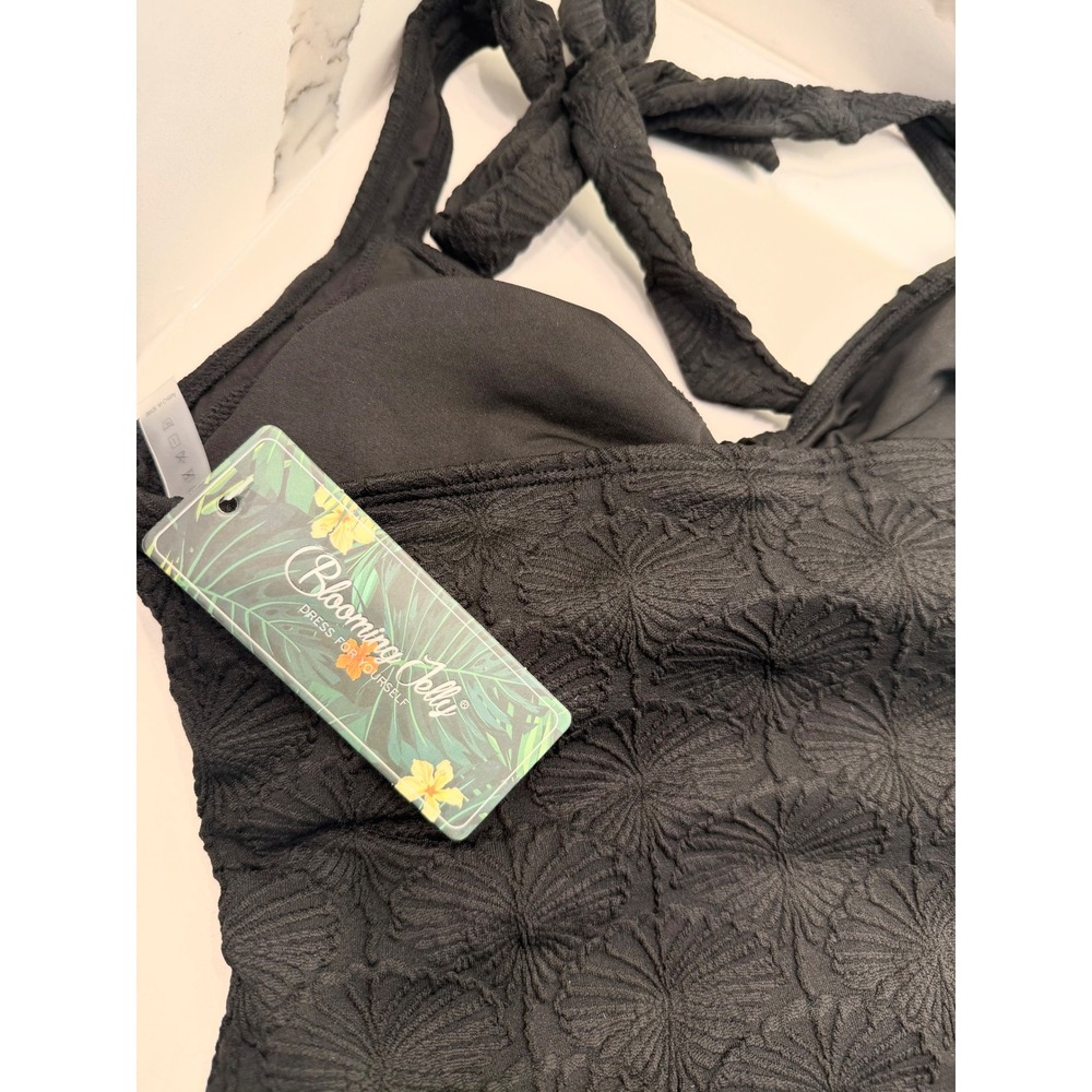 Blooming Jelly Black Textured Floral Halter Tankini Set High Waisted Medium NWT - Picture 10 of 10